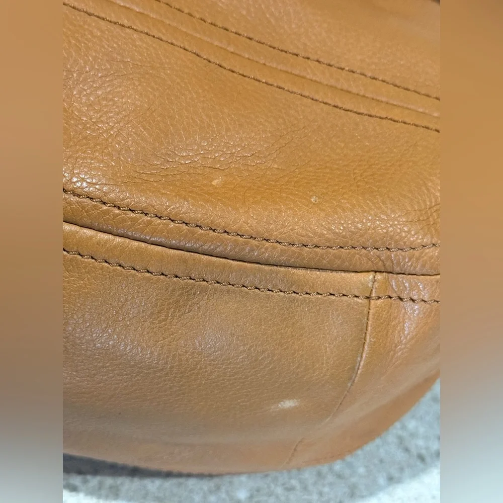 B Makowsky LEATHER Camel CROSSBODY Purse HANDBAG